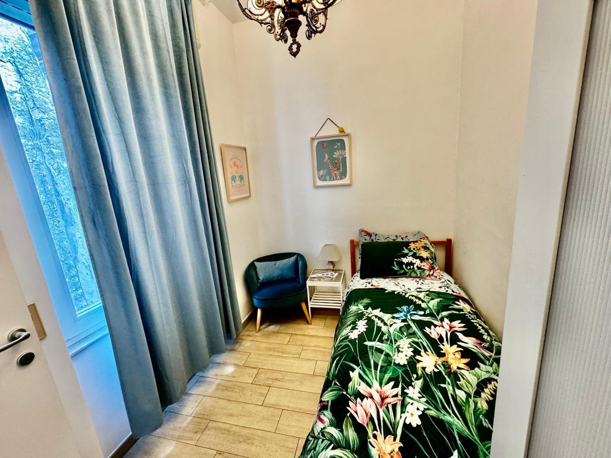 Appartamento La Casa Di Sarah Aspetta Voi Napoli Esterno foto