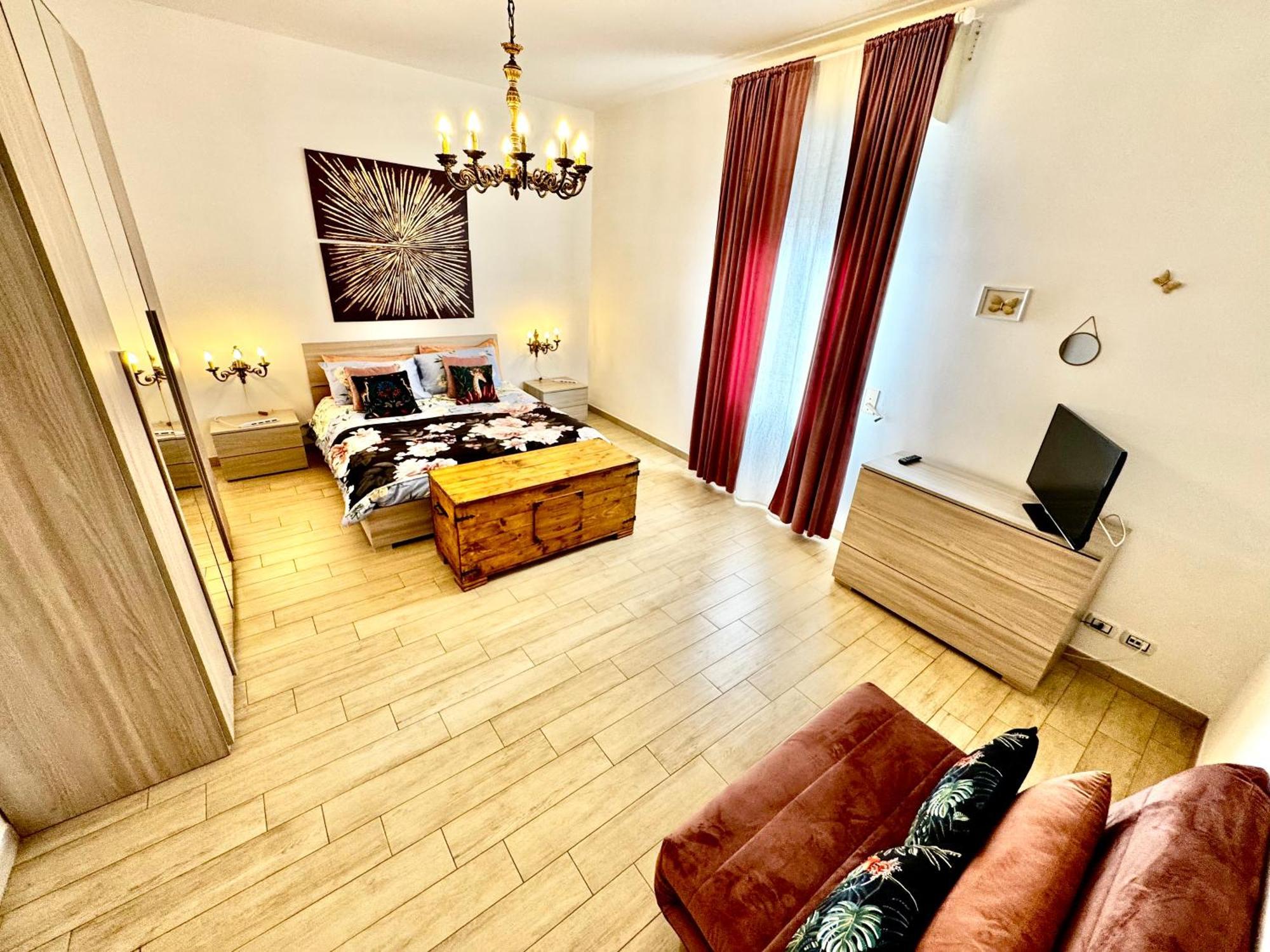 Appartamento La Casa Di Sarah Aspetta Voi Napoli Esterno foto