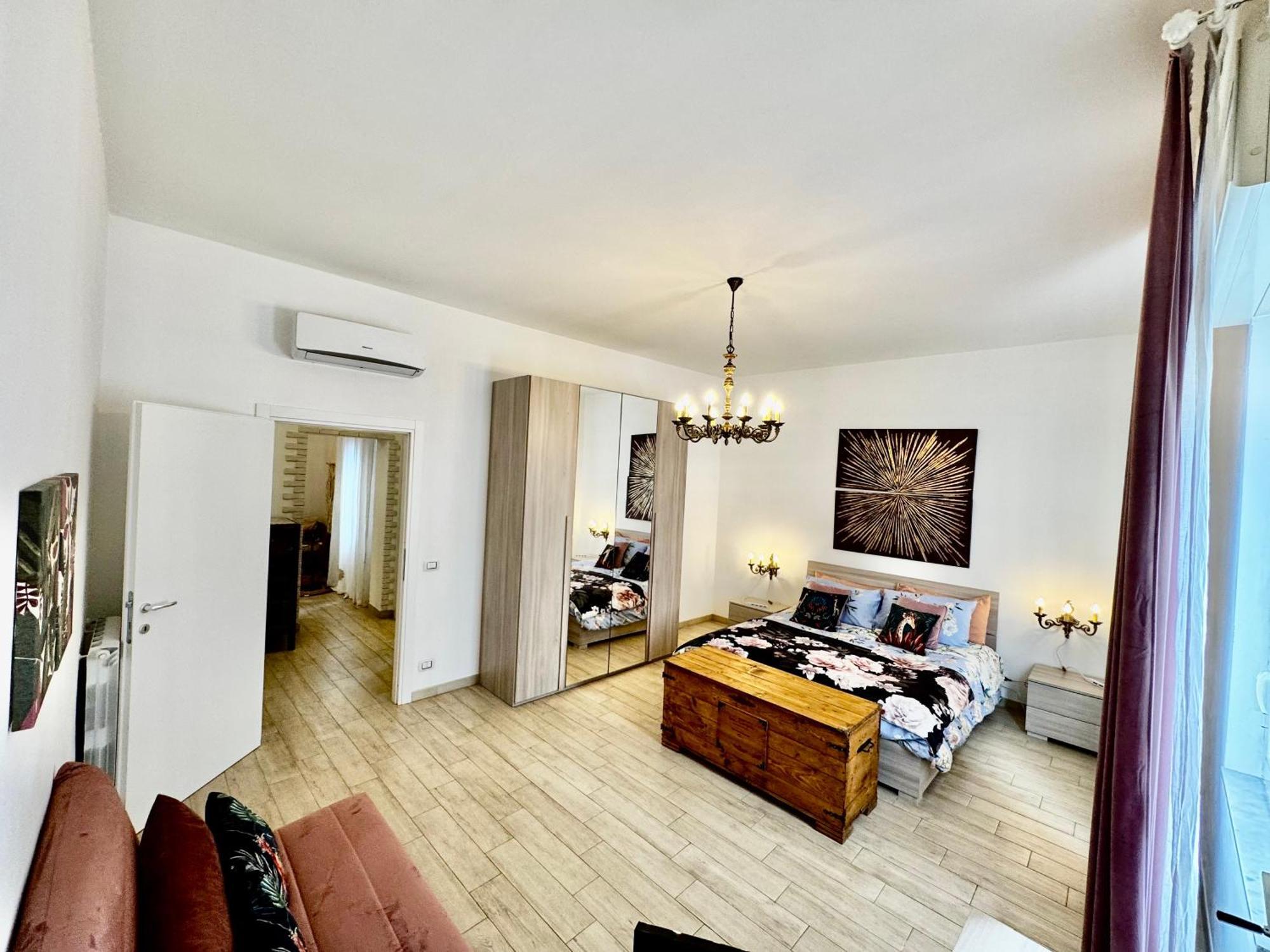 Appartamento La Casa Di Sarah Aspetta Voi Napoli Esterno foto